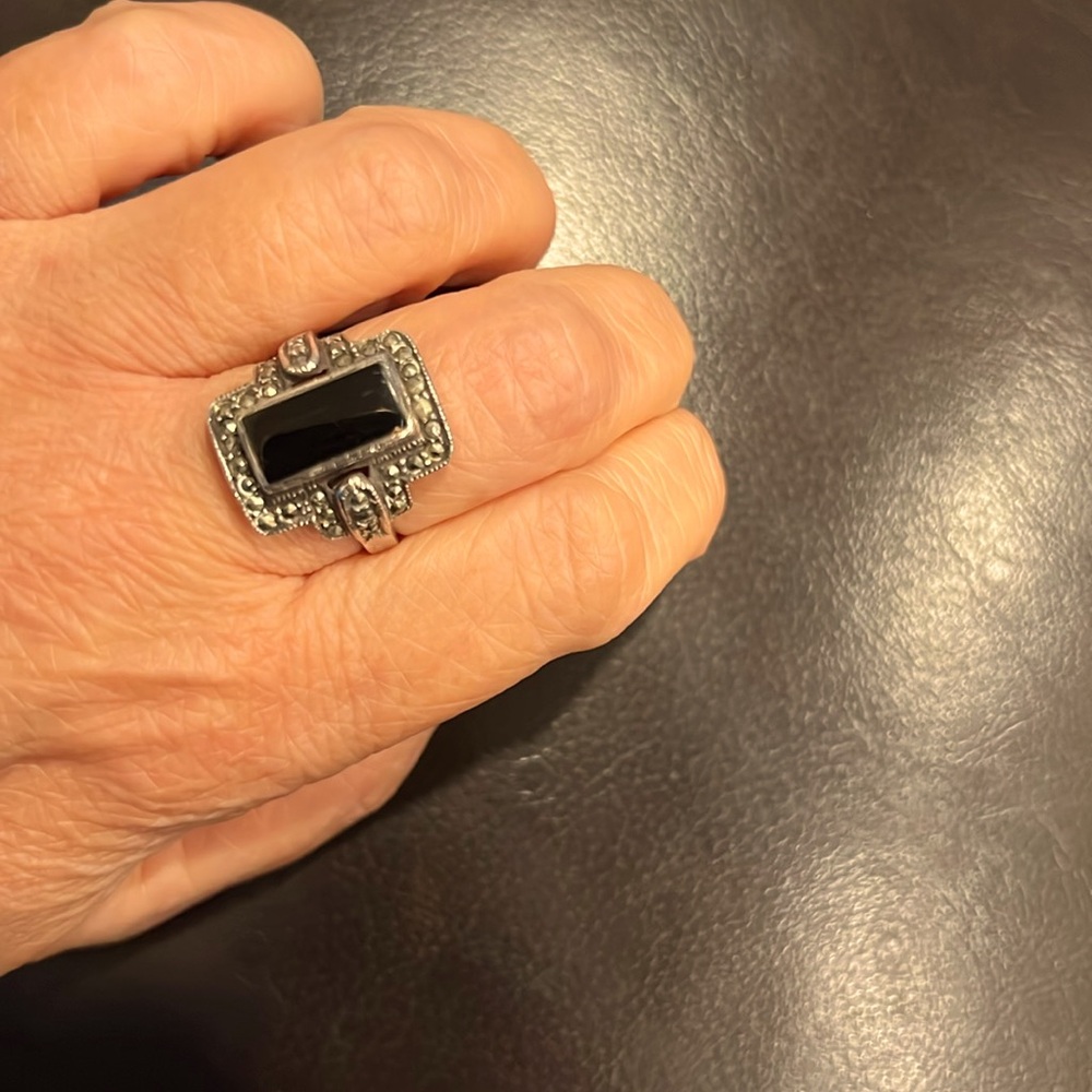 Vintage large well made Black onyx and marquisite silver ring  size 7